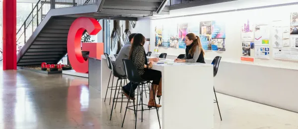 Cách tạo một văn phòng thể hiện thương hiệu của bạn